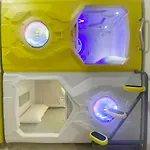 Mermaid Space Capsule Hostal *