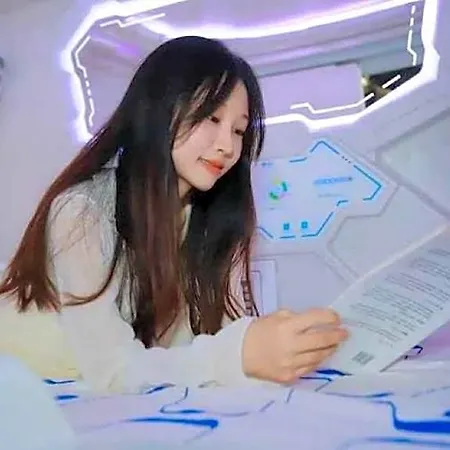 Mermaid Space Capsule Hostel *