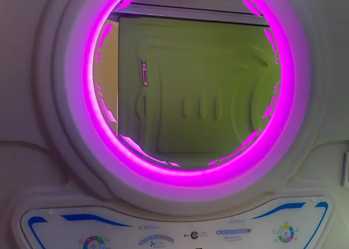 Hostel Mermaid Space Capsule Palermo