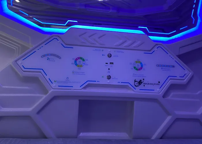 Hostel Mermaid Space Capsule
